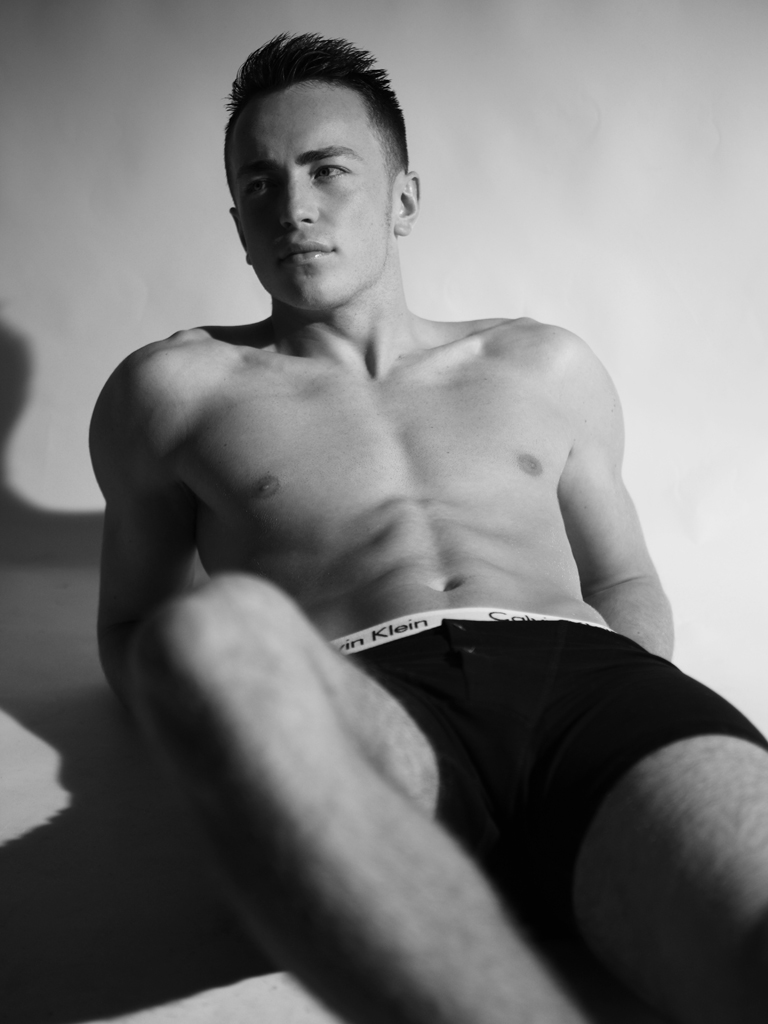 Male model photo shoot of Iain Hunter