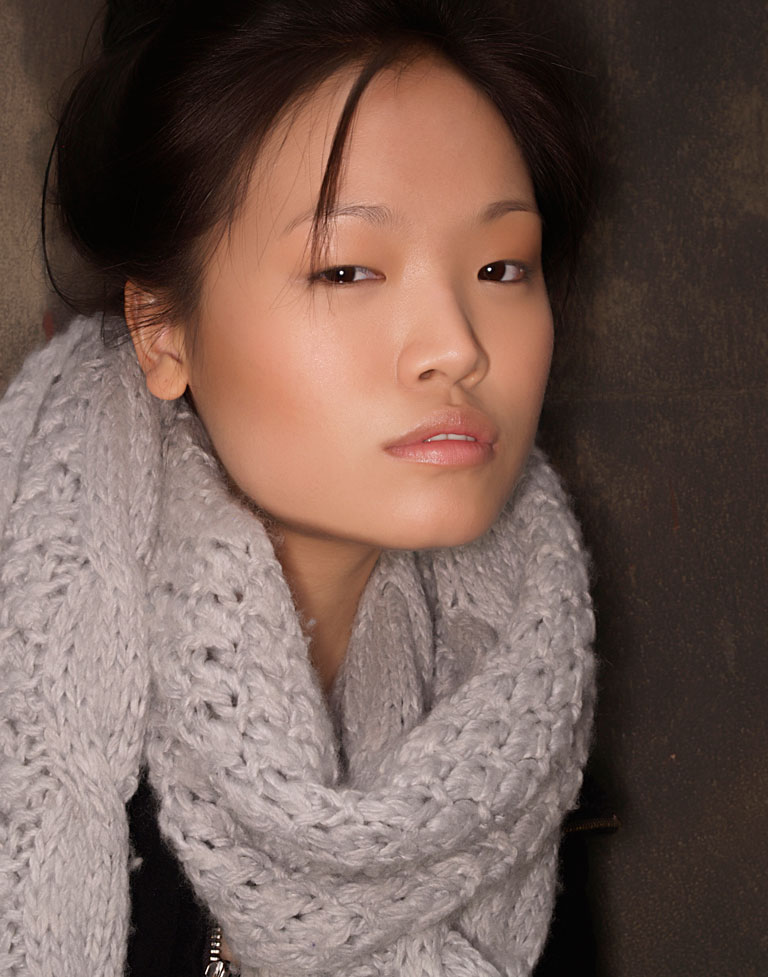 Female model photo shoot of Peng Phan