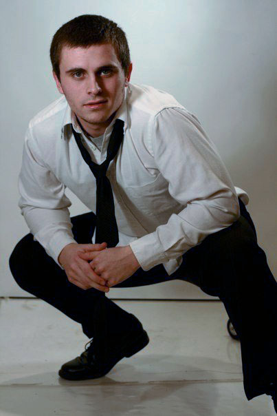 Male model photo shoot of Nicholas Evan Brooks