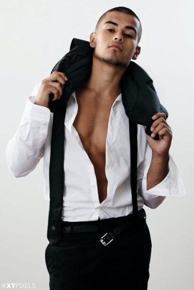 Male model photo shoot of Kevin Vasquez