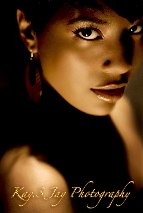 Female model photo shoot of Shakira Harris in Oakland, CA