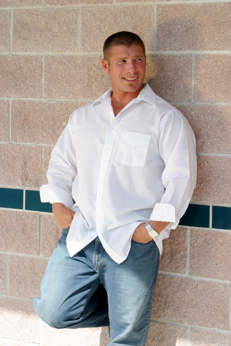 Male model photo shoot of Aaron Bond in Houston Texas
