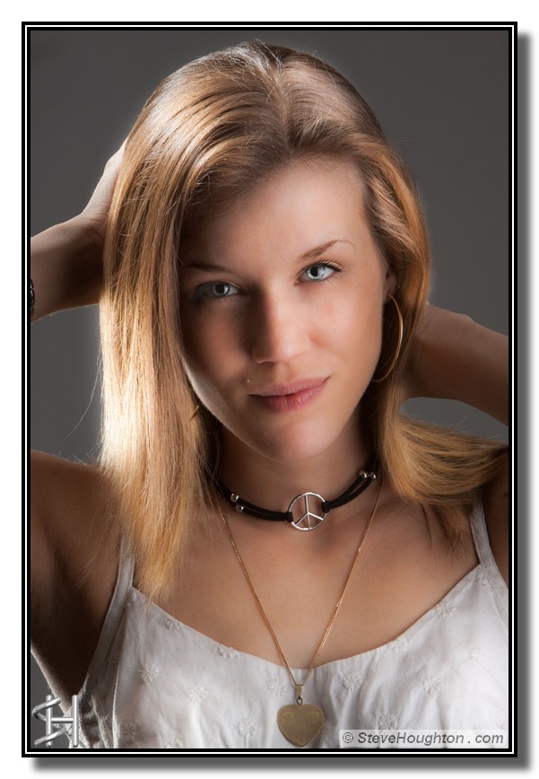 Female model photo shoot of Elissa Ihlenfeld by Steve Houghton