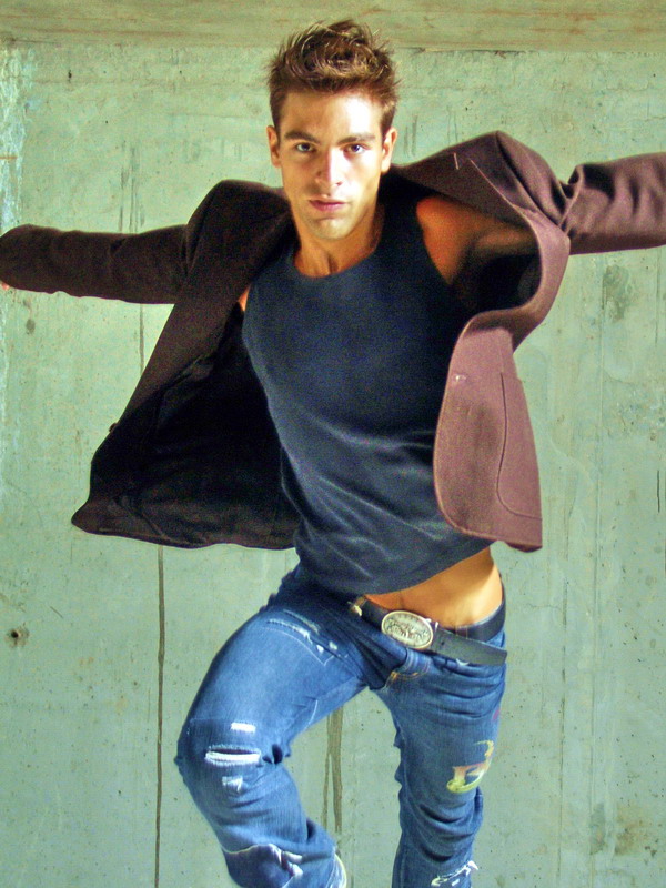 Male model photo shoot of Roman011