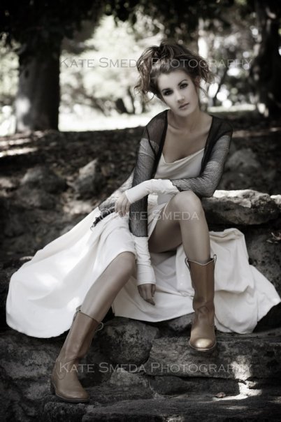 Female model photo shoot of Jacinta Maree