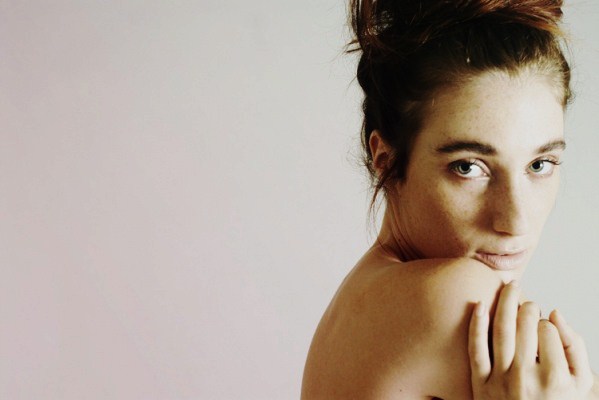 Female model photo shoot of Hannah Wolff MUA by Jemima Richards
