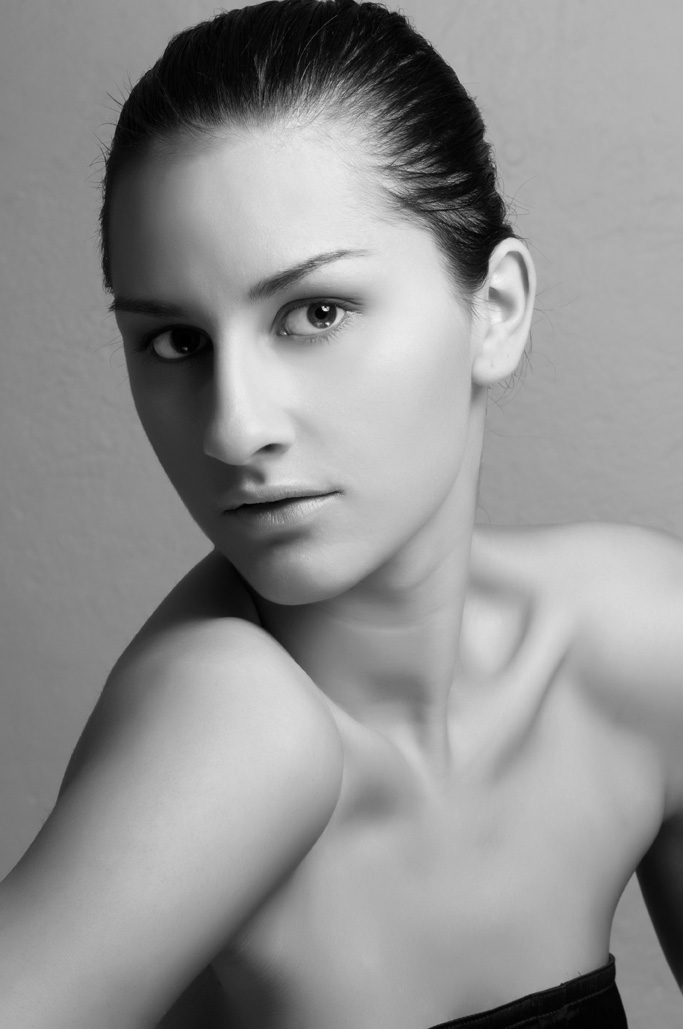 Female model photo shoot of Andrea Elisabeth by John Fredrik Kvalnes in Oslo