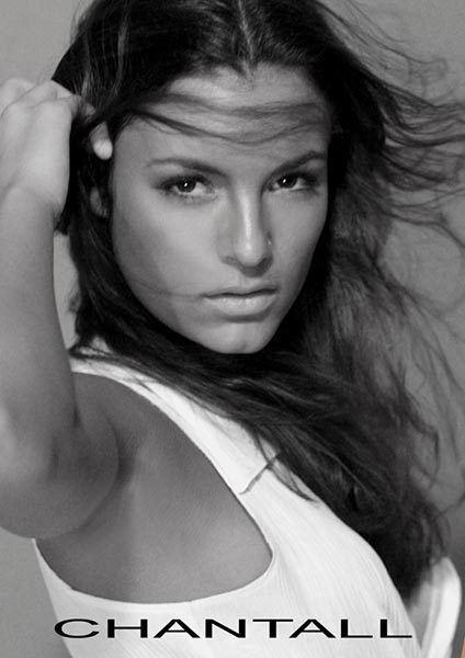 Female model photo shoot of Chantal Gonzalez