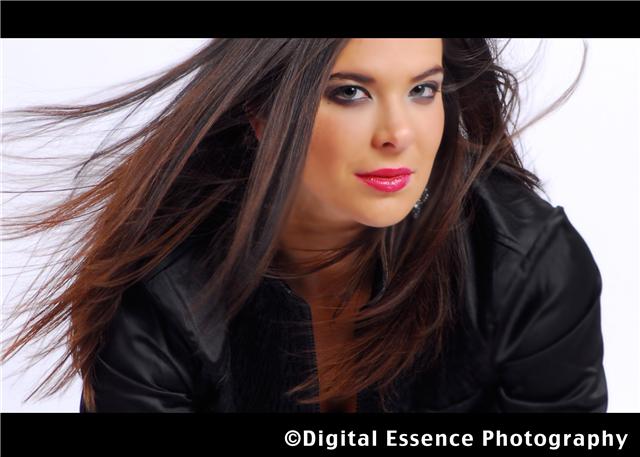 Female model photo shoot of Elise C