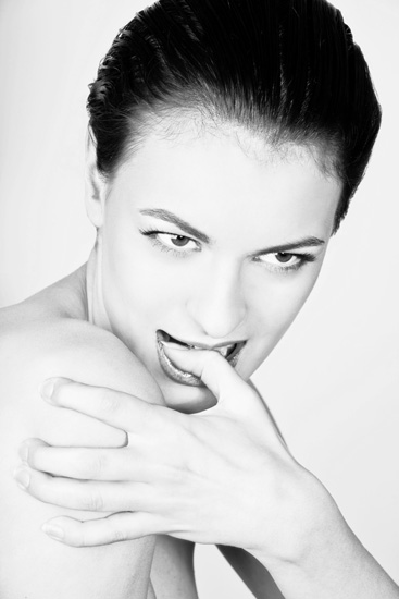 Female model photo shoot of flavia raddavero in Paris