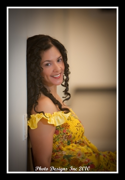 Female model photo shoot of Arlyn Guzman  by Bill Barbosa Photograph in Palm Beach Library