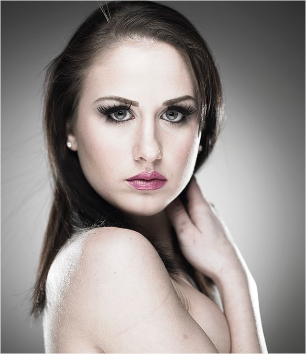 Female model photo shoot of Maria Carmen