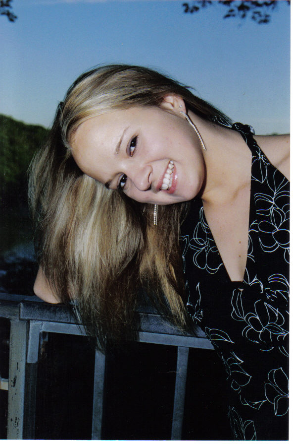 Female model photo shoot of Kelly Lynn D.