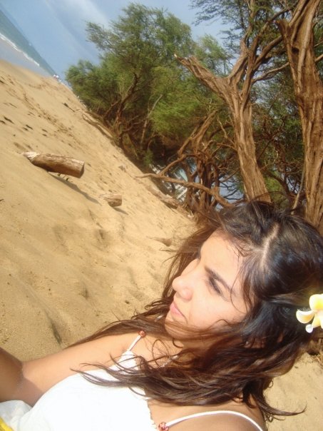 Female model photo shoot of Daphne O rozco  in hawaii!