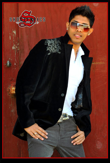 Male model photo shoot of model_umenzo in ca, USA