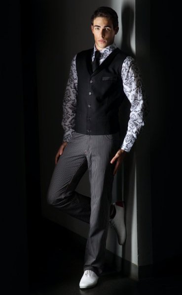 Male model photo shoot of Tao Thoma in Miami - Stuido