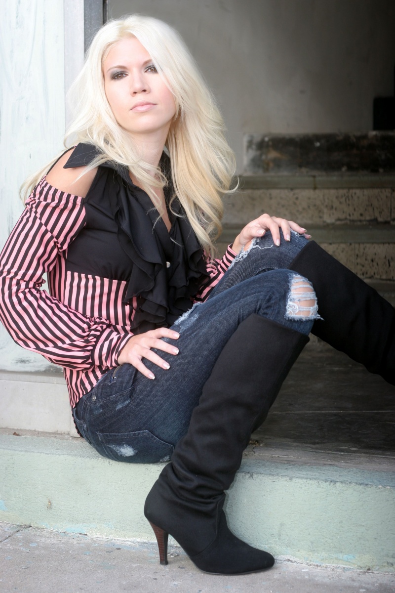 Female model photo shoot of Vasilia  Niles