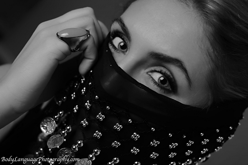Female model photo shoot of Marisharad