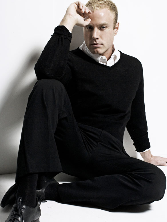 Male model photo shoot of Paul Zayne in NYC