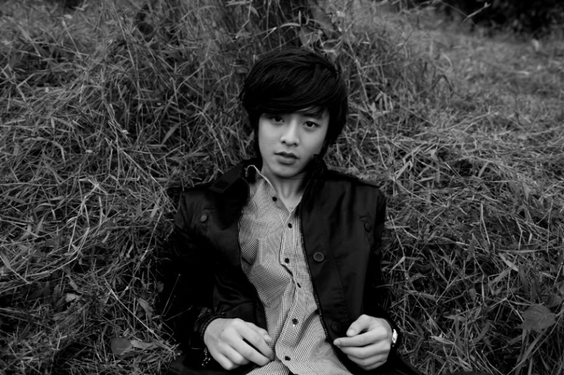 Male model photo shoot of Sheen Ng