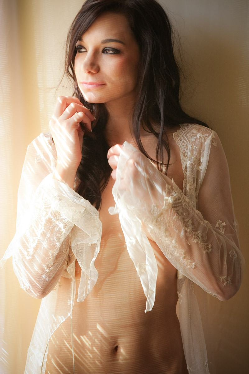 Female model photo shoot of Cassy Martinez by MartinImages
