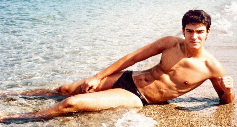 Male model photo shoot of Max Kuzminets in GREECE