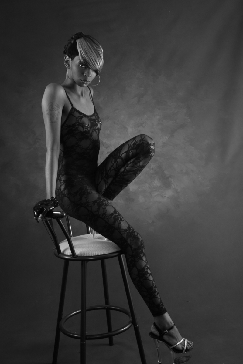 Female model photo shoot of Storm Diaz