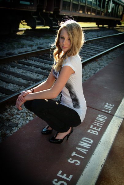 Female model photo shoot of Meagan Scally in Grapevine, TX