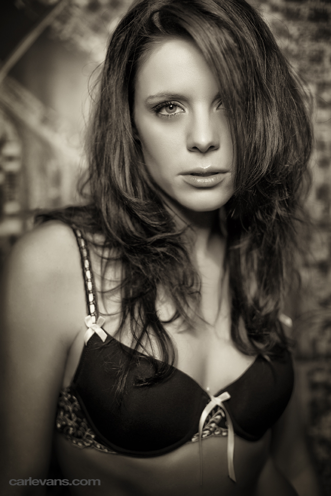 Female model photo shoot of Bethany Efaw