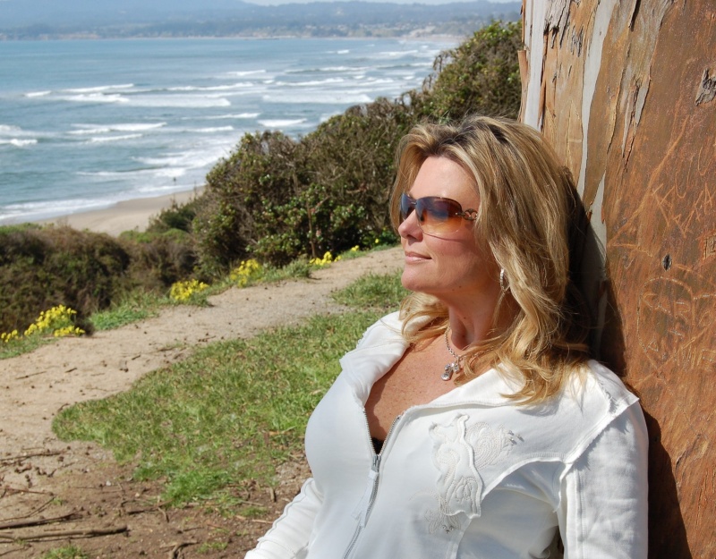 Female model photo shoot of Susan Elena in Santa Cruz, CA
