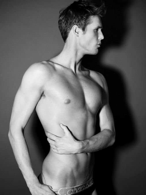 Male model photo shoot of Brett Mac