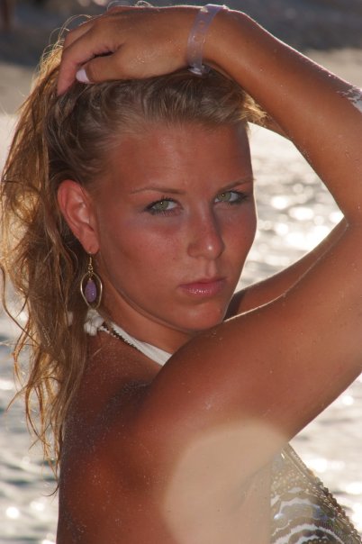 Female model photo shoot of Erika F. Brown in Cancun, Mexico