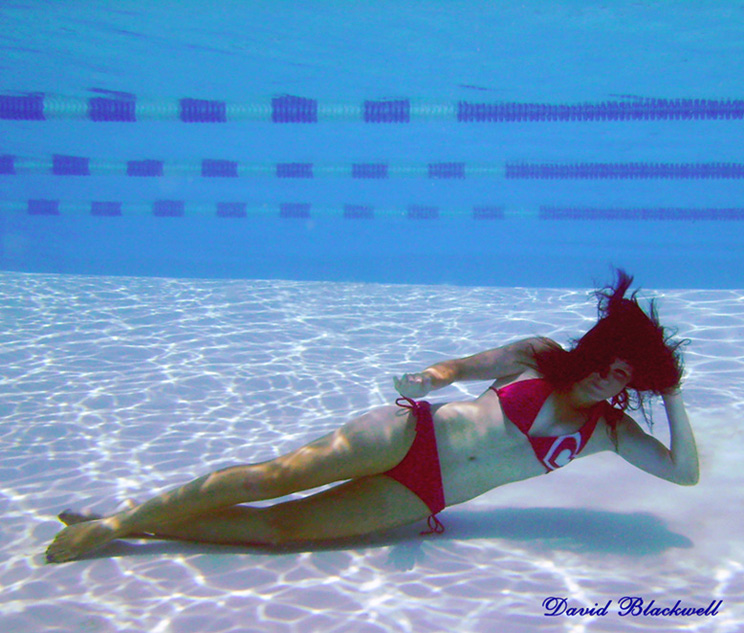 Male and Female model photo shoot of BRIGHTDAY UNDERWATER and Lizzi Carpenter