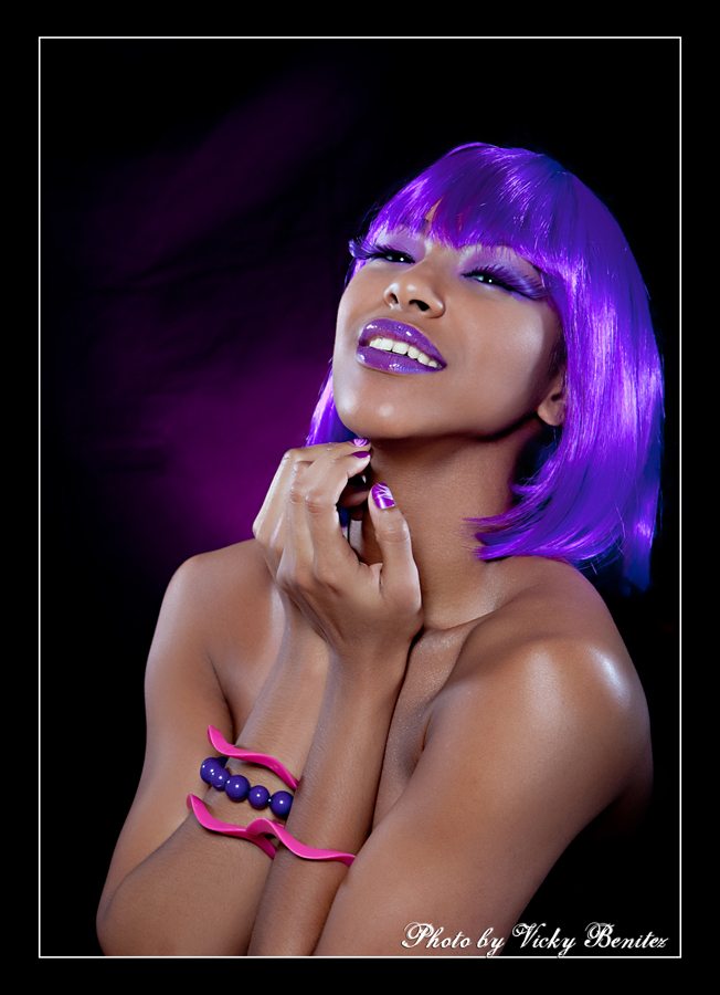 Female model photo shoot of Sisley  by 4the1 Image, makeup by Yuliana Duarte