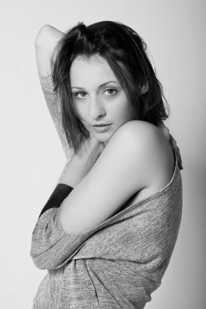 Female model photo shoot of Meghan Tobin