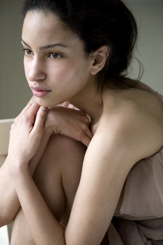 Female model photo shoot of Sophia Price Make-up