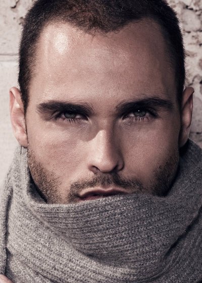 Male model photo shoot of Yamster