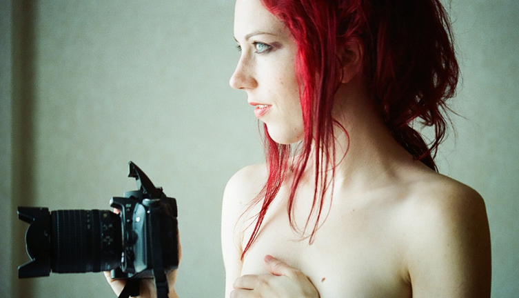 Female model photo shoot of creatura_ferox
