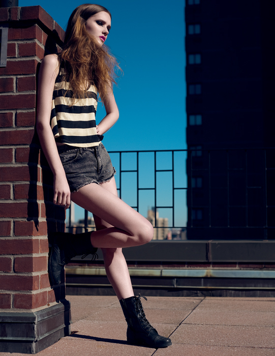 Female model photo shoot of Casi Reali by Hannah Khymych