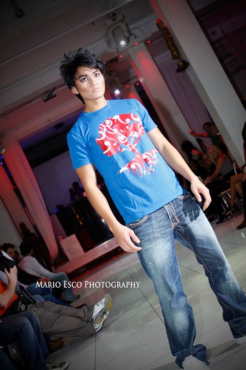 Male model photo shoot of kao saechao