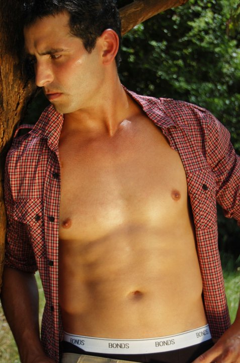 Male model photo shoot of aaron fernando