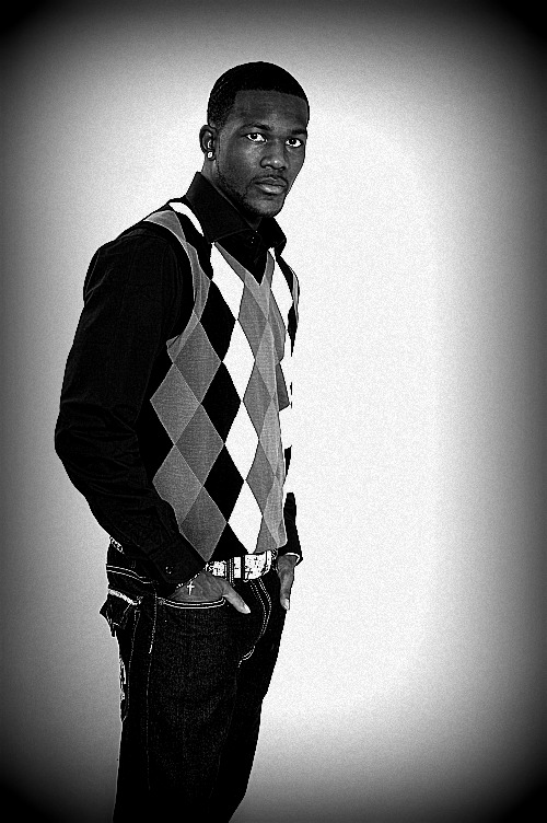Male model photo shoot of Andre Kennedy