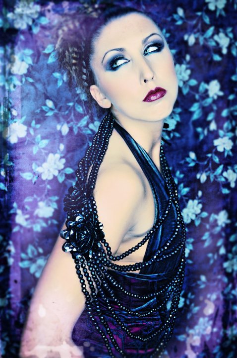 Female model photo shoot of Robin Sparkles by Eyeworks