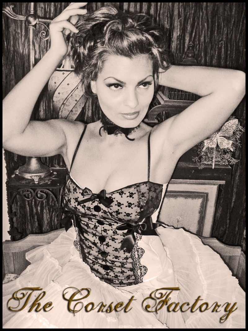 Female model photo shoot of Pinup Candy
