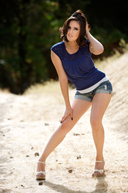 Female model photo shoot of Gris Mena in Napa, CA