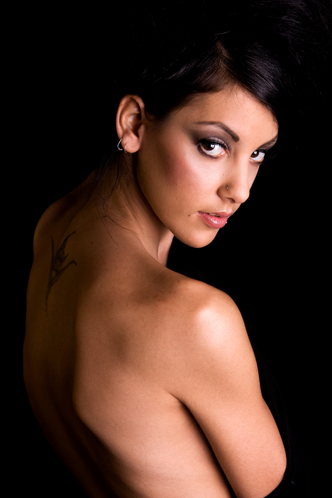 Female model photo shoot of Gloria Duca