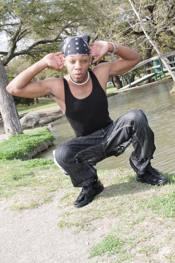 Male model photo shoot of Izayah22 by RLBROWN PHOTOGRAPHY