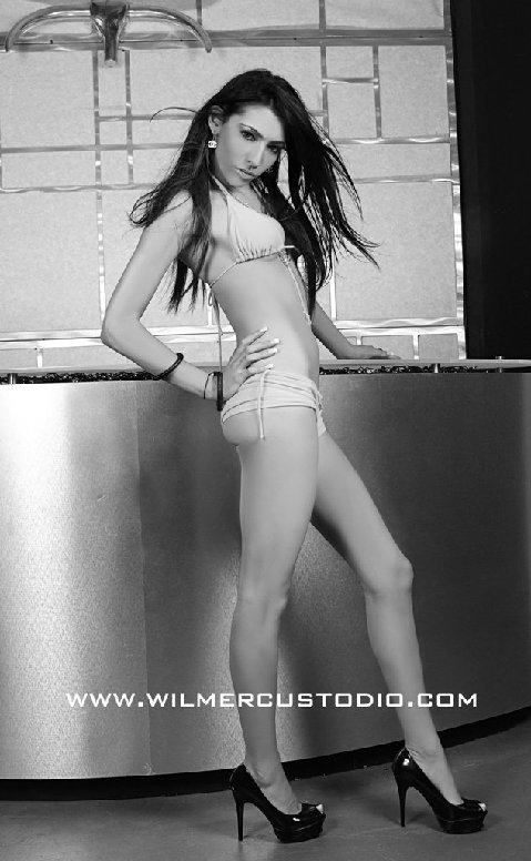 Female model photo shoot of Miss Carina Michelle in passic, NJ     *STUDi06*