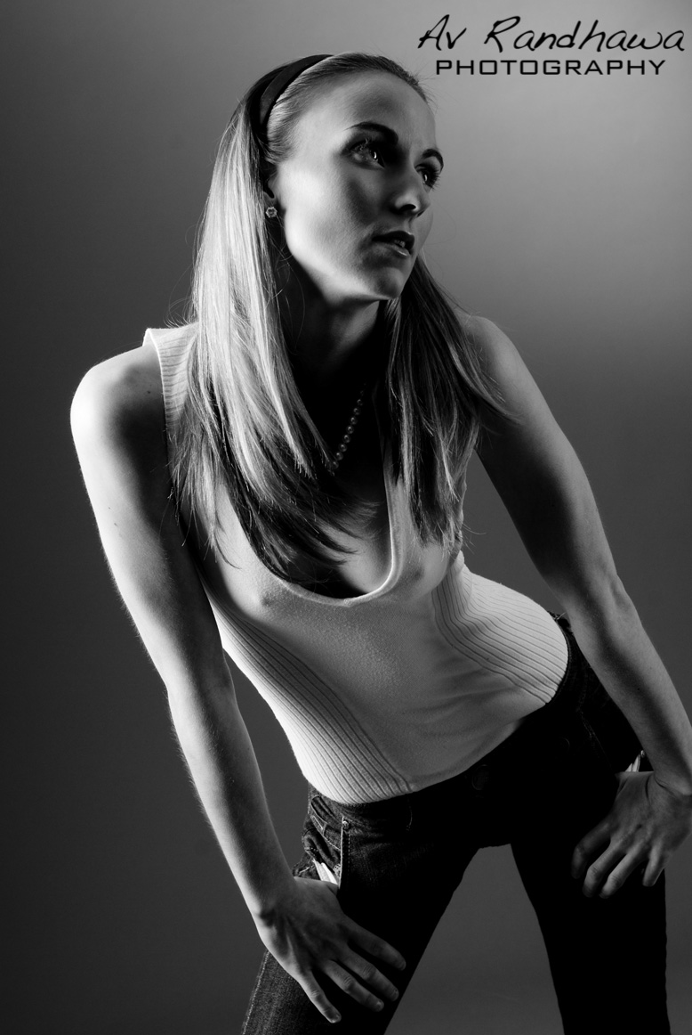 Female model photo shoot of Pamela Gibbons