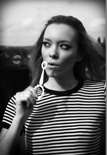Female model photo shoot of Jessica Amy Biddle